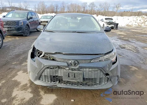 2022 Toyota Corolla Le z USA, uszkodzony, nr VIN JTDEPMAE9NJ220077